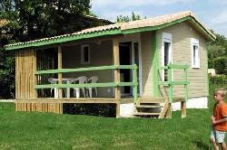 Loue chalet  au bord d'un lac avec plage