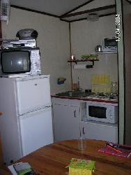 A VIAS BUNGALOW CLIMATISE 4/6 PERSONNES CAMPING 4 *