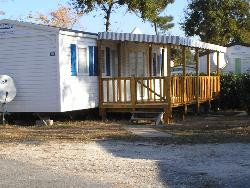 La Tremblade (17) loue Mobil home dans un parc 4 etoiles à rone les bains