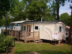 A LOUER MOBILHOME A ARCES SUR GIRONDE 17120 SUR CAMPING