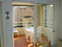LOUE AU CAP D'AGDE APPT T1 AVEC PISCINE ET PARKING