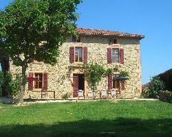 un morceau de nature niché dans un vallon aux pieds des pyrénées