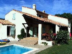 villa piscine sur terrain clos 2000m² arboré