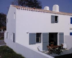 Yeu Location Maison Location Vacances Ile d'Yeu Charmante Maison  Neuve Jardin  50m plage 5-7 pers Ker Chalon pistes cyclables