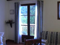 ST TROPEZ Tres Joli Appartment a Louer 100 mt da la Mer