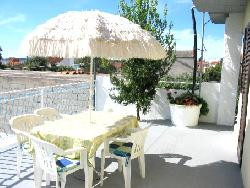 Dans petit village bord de mer !