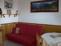 LOCATION STUDIO A ST GERVAIS LE BETTEX