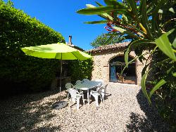 gite rural avec piscine pres d Uzes