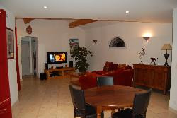 LOCATION VILLA 6 PERSONNES AVEC PISCINE TRADITIONNELLE 10X5