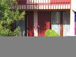 saint cyprien appartement 2 pieces avec terrasse et jardinet