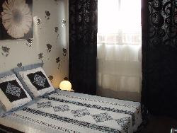 PARIS SUPERBE VUE SUR PARC 60M2 3P 6 COUCHAGE EXPOSE SUD CALME