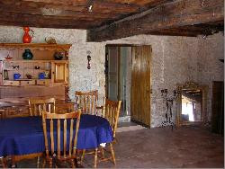 Authentique maison en pierres 120m2 + jardin coeur zone touristique 1-9pers