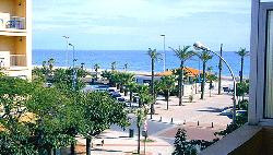 Appartement T2 meublé à 80 m de la plage avec vue sur mer