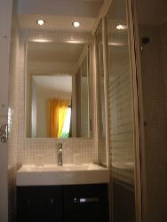 COTTAGE DS RESIDENCE AVEC PISCINE ET TENNIS ENTRE MER ET MONTAGNE ARRIERE PAYS GRASSOIS