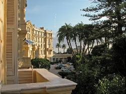 Côte Azur Beaulieu loue appart rénové 4 pers ds parc proche mer