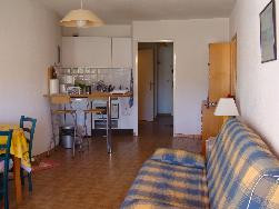 GRANDE MOTTE :Grand STUDIO 4 p GARAGE 100m belle plage sable du Couchant