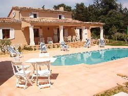 villa en provence piscine 11 persones