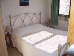 MAISON AUX PIEDS DES ALBERES