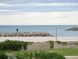 PALAVAS F2 + JARDIN SUR LA PLAGE face mer