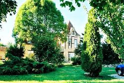 MAISON DE CHARME EN PIERRE AVEC VUE PANORAMIQUE ET PISCINE