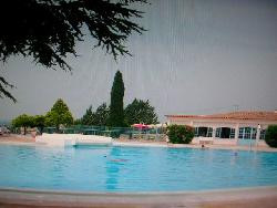 loue studette dans domaine boisé