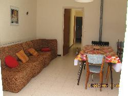 Grau de roi ,Grand appartF4 rdc , terrasse parking,  20 metres plage   pour 6 adultes