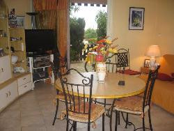 Agréable appart. T3 rdc à 50 m de la plage