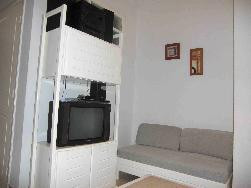 Grand Studio 45m2 meublé Cartier Chic Tunis