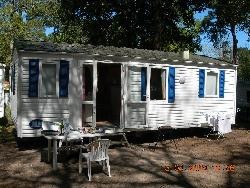 LOUE MOBIL HOME A 500 METRES DE LA MER DANS VILLAGE VACANCES 4****