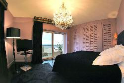 Le clos de l'heure bleue