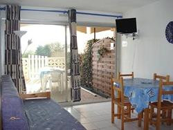 PORT LEUCATE direct mer 200m PORT COMMERCES PISCINE dans résidence