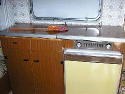 A louer caravane 4 places ; Située dans camping Ile oléron