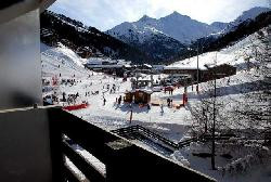 Appartement 4 personnes MERIBEL MOTTARET en avril