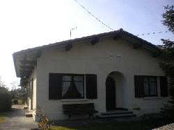 Maison 8 à 10 personnes proche ports ostricoles, tout confort, quartier calme.