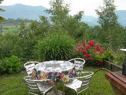 proche argeles gazost agréalble appart rez de chaussée dans maison, 4 couchages