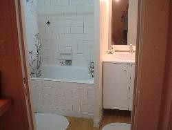 Loue studio tout équipé -  en rdc de maison PONT DE BEAUVOISIN