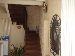 maison en pierre entiérement rénovée avec piscine