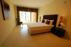 Appartement deluxe avec piscine, jardin, terrasse et barbeque près de la plage Praia da Rocha