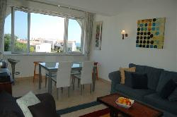 Villa à la mer, au soleil avec plage et piscine