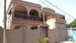 Maison à étage (R+1)