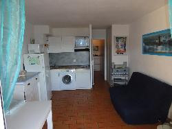 Petit paradis, climatisé, à 100 mètres de la plage. Vue féerique sur la mer