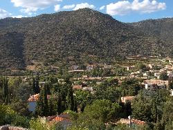 loue T2 à 300m de la plage de sable fin de Saint Clair au Lavandou dans le var