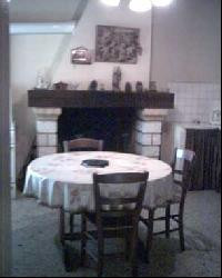 maison avec cheminée entre perigueux et bergerac