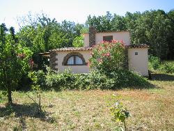 Charmant mazet à louer dans le Var