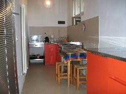 APPARTEMENT DANS CHATEAU