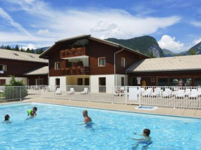 Vivre à Courbevoie dans une grande villa de luxe