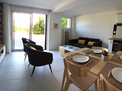 Location de vacances, 2 chambres, 4 personnes. Bienvenue chez nous !