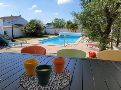 Loue ancienne maison de pêcheur 152 m2 de comfort avec piscine et jacuzzi en bord de mer