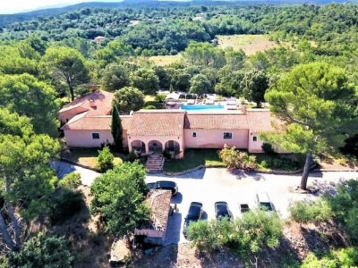 Villa Léone - maison avec piscine au calme - 2 à 8 personnes - Var (83890)