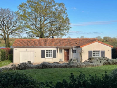 Location de vacances Lotissement du Bourg Est 79340 Les Forges
